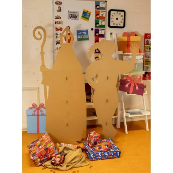 Cheap KarTent Karton Lebensgrose Nikolaus Figur